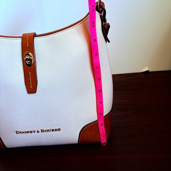 Dooney & Bourke Bone Color Turn Lock Key Shoulder Purse Hobo Leather Bag - Picture 6 of 16